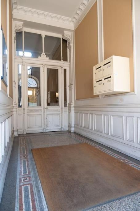 Grand Appartement Mülhausen Exterior foto